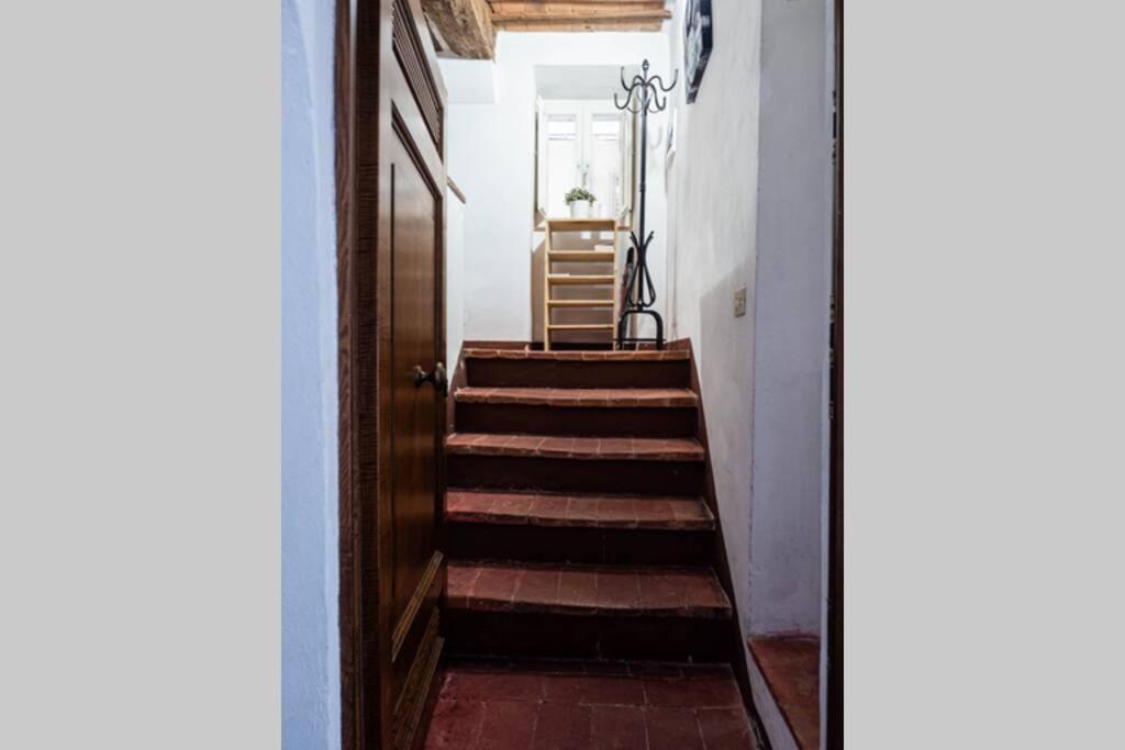 Apartment Bargello House By Francigenaapartments *